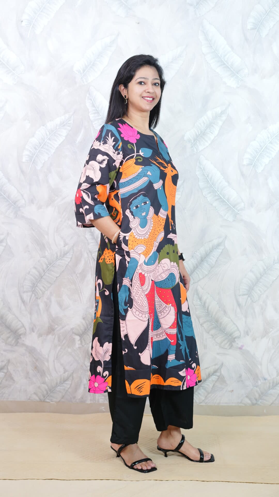 Printed Deer Floral Kurta Set - Image 6