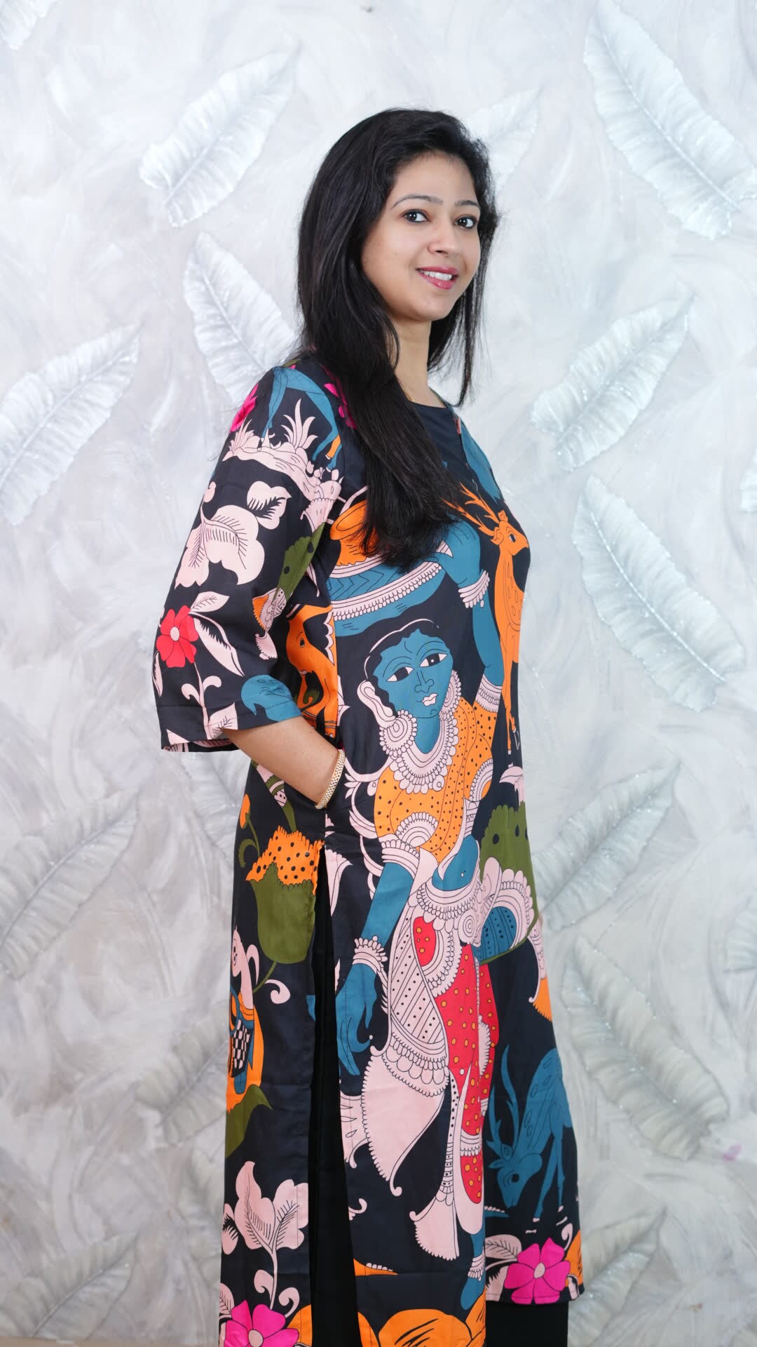 Printed Deer Floral Kurta Set - Image 3
