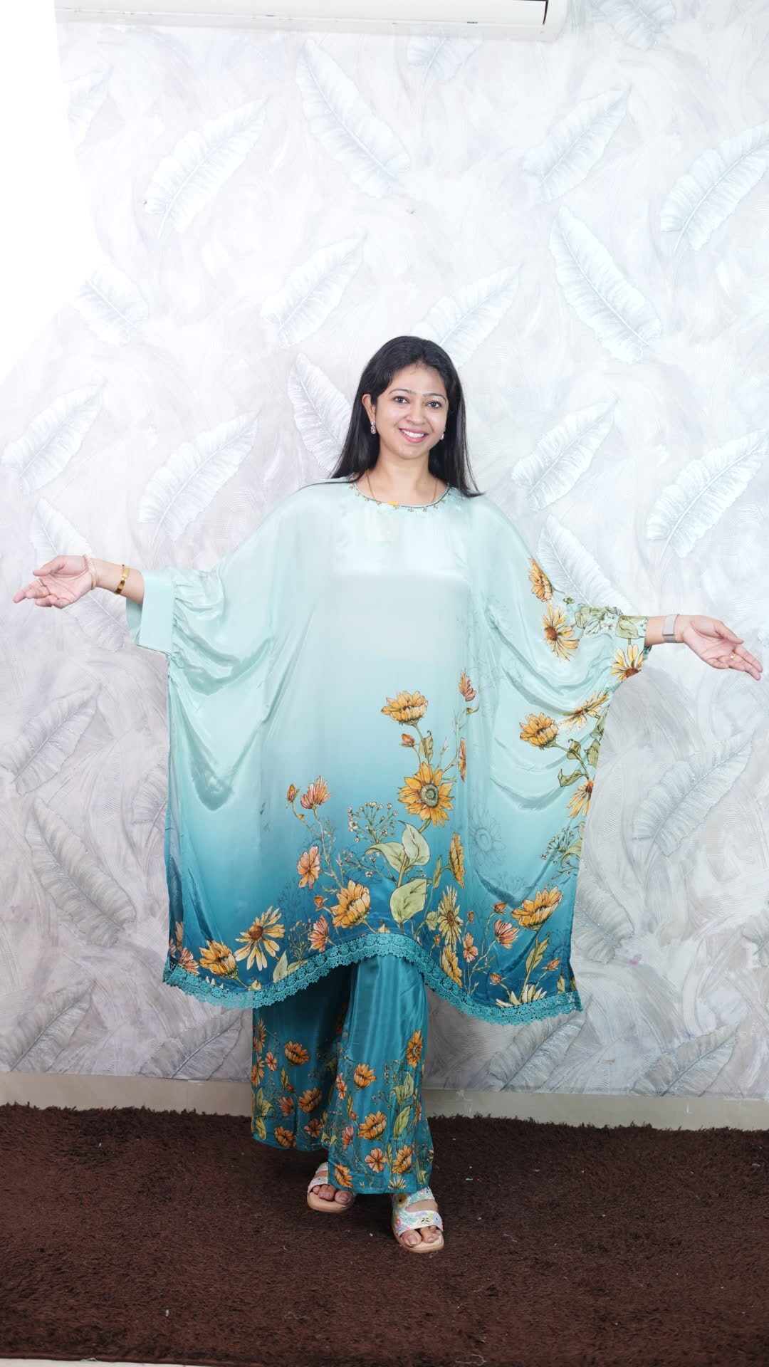 Floral Printed Kurta Set - Image 5